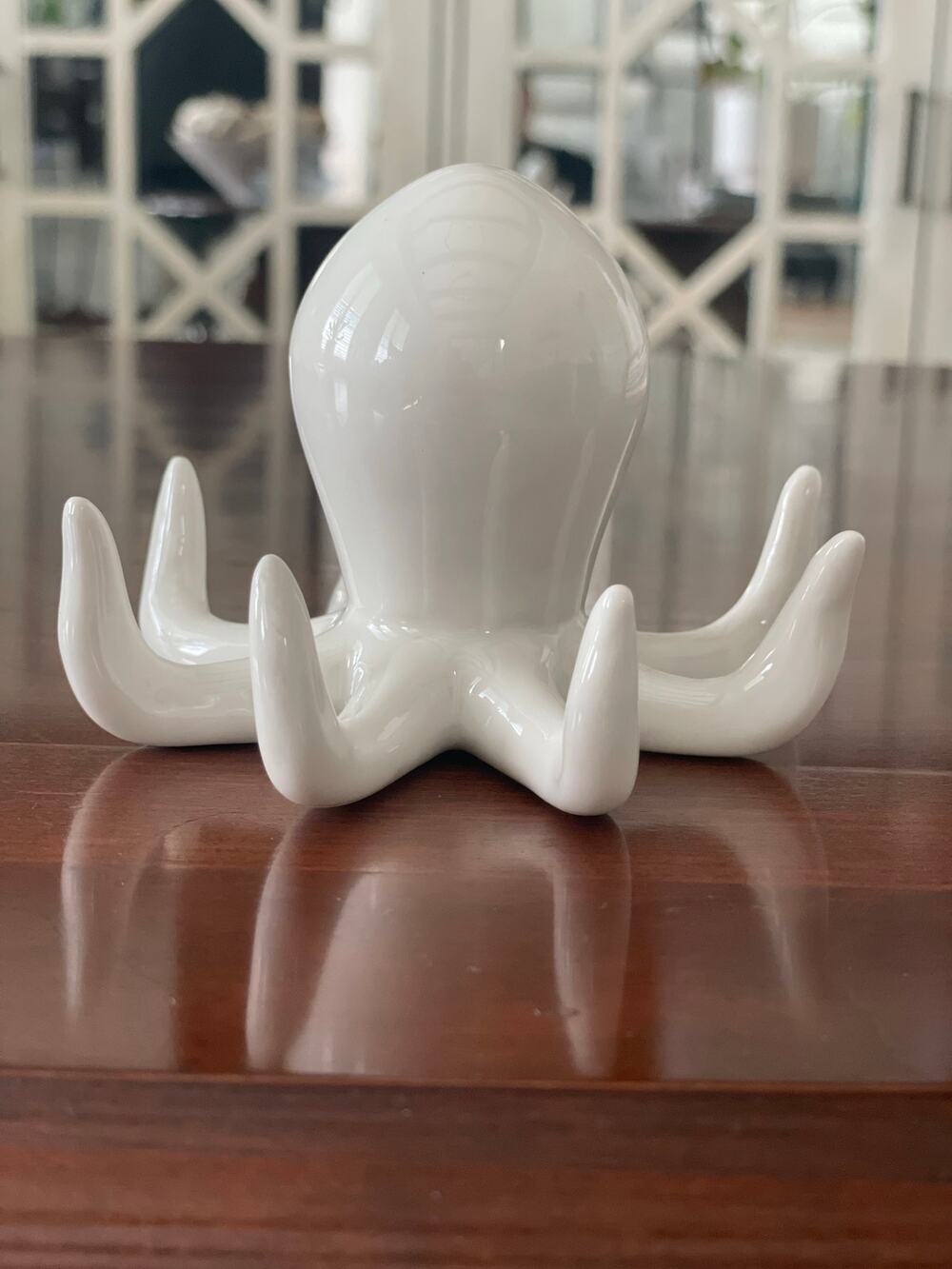 White Ceramic Octopus Ring Holder